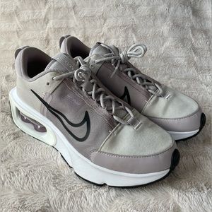 Nike AIRMAX tennis shoes